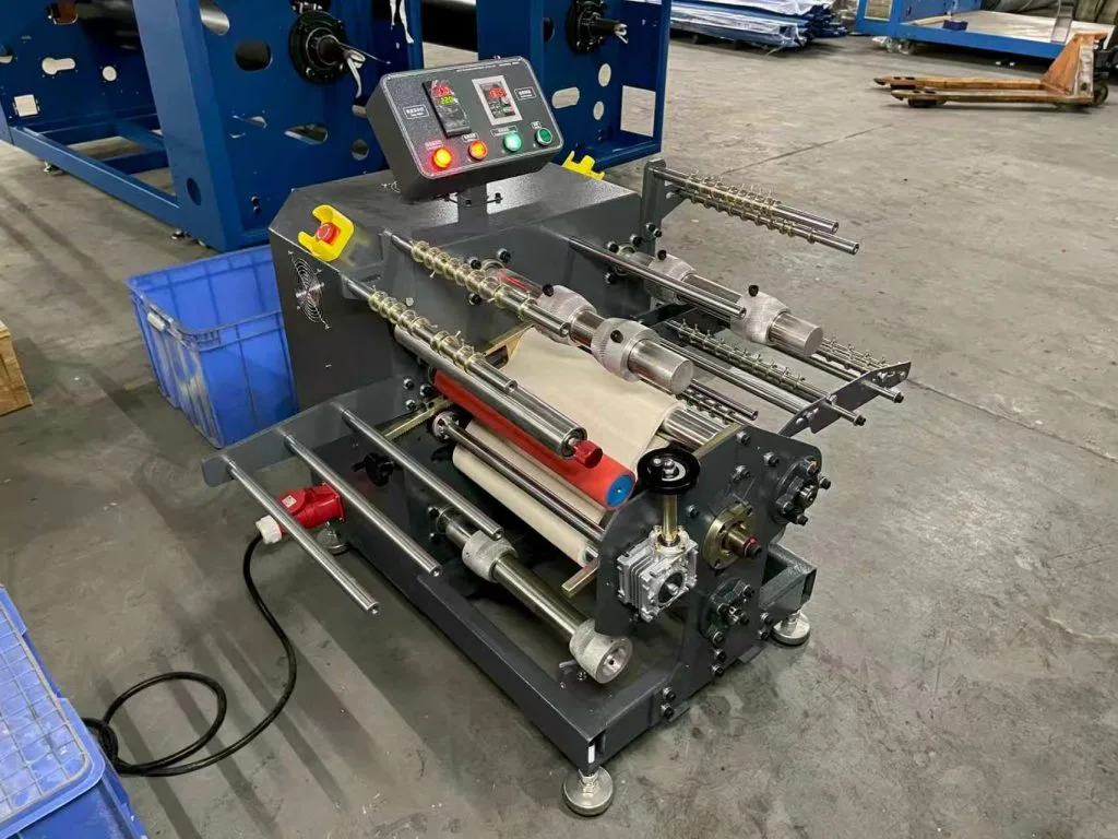 Compact ribbon heat transfer printing machine for double-sided transfer on lanyards and shoelaces