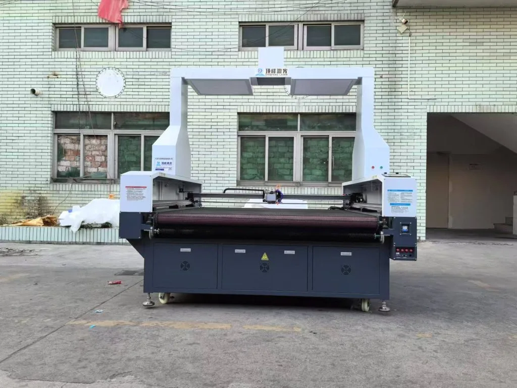 High-speed fabric laser cutting machine with servo motors for automated bulk cutting
