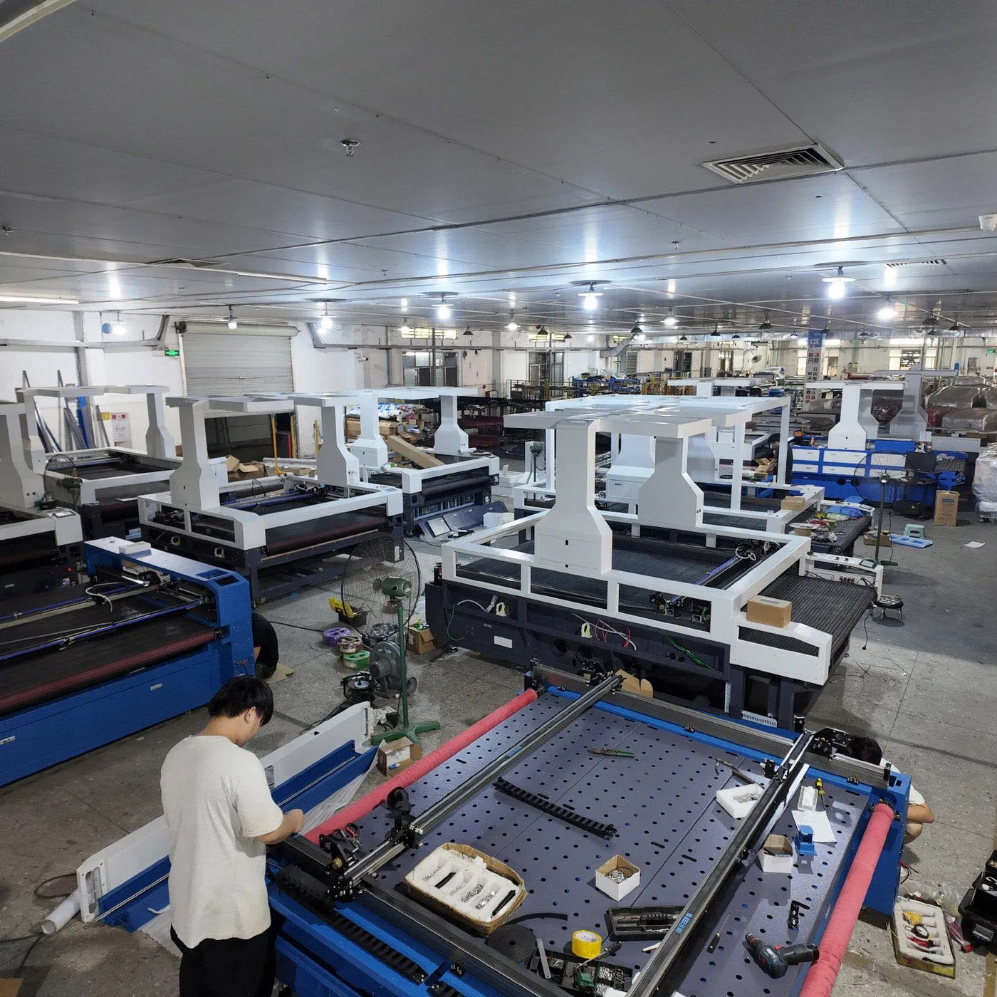 Laser Cutting Machine Assembly Workshop No.3